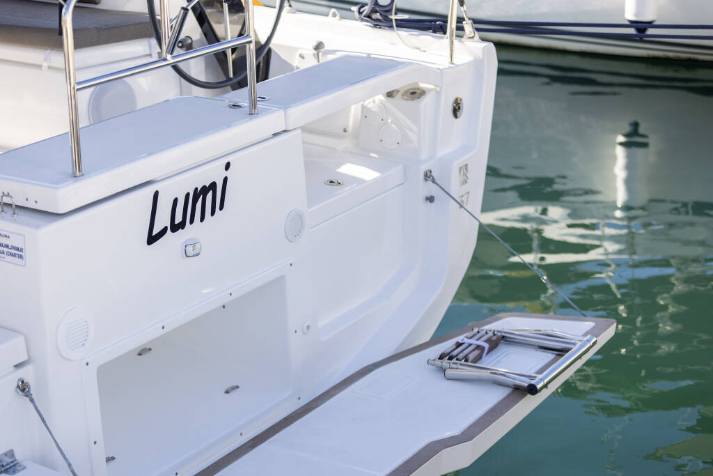 Dufour 37 Lumi