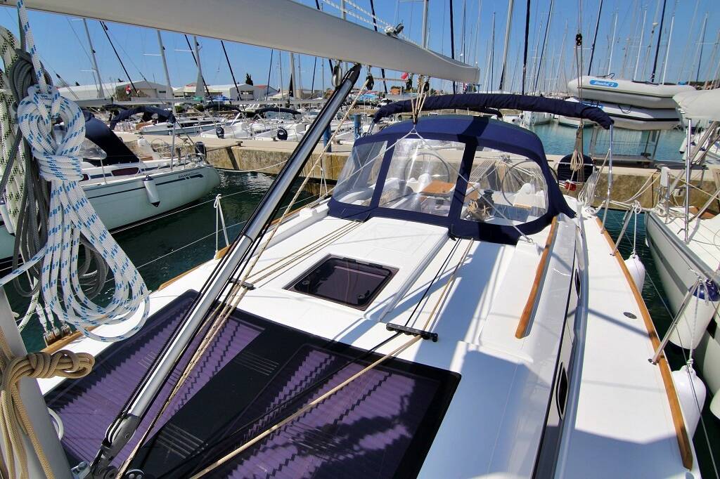 Dufour 382 GL Thelma