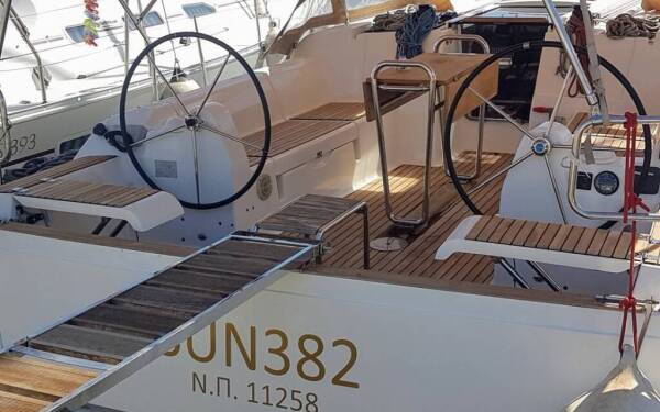 Dufour 382 GL Sun 382