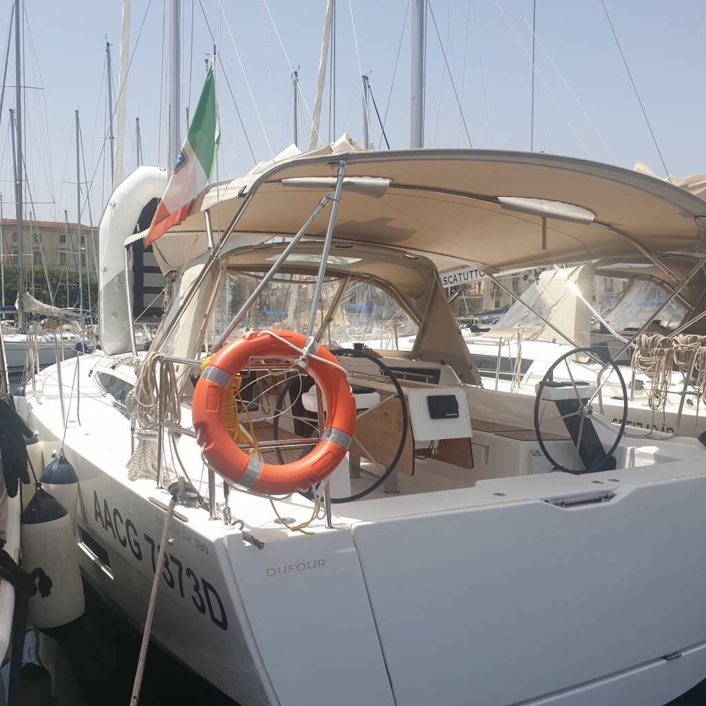 Dufour 390 GL Arya