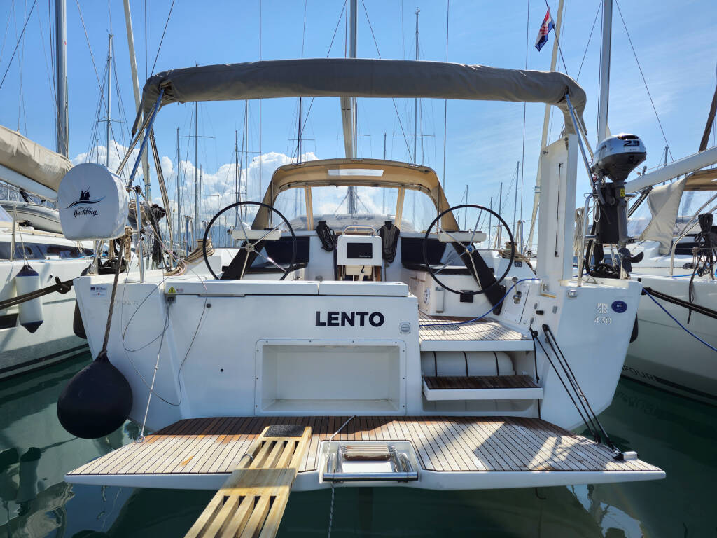 Dufour 430 GL Lento