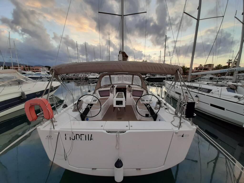 Dufour 430 GL Fiodena