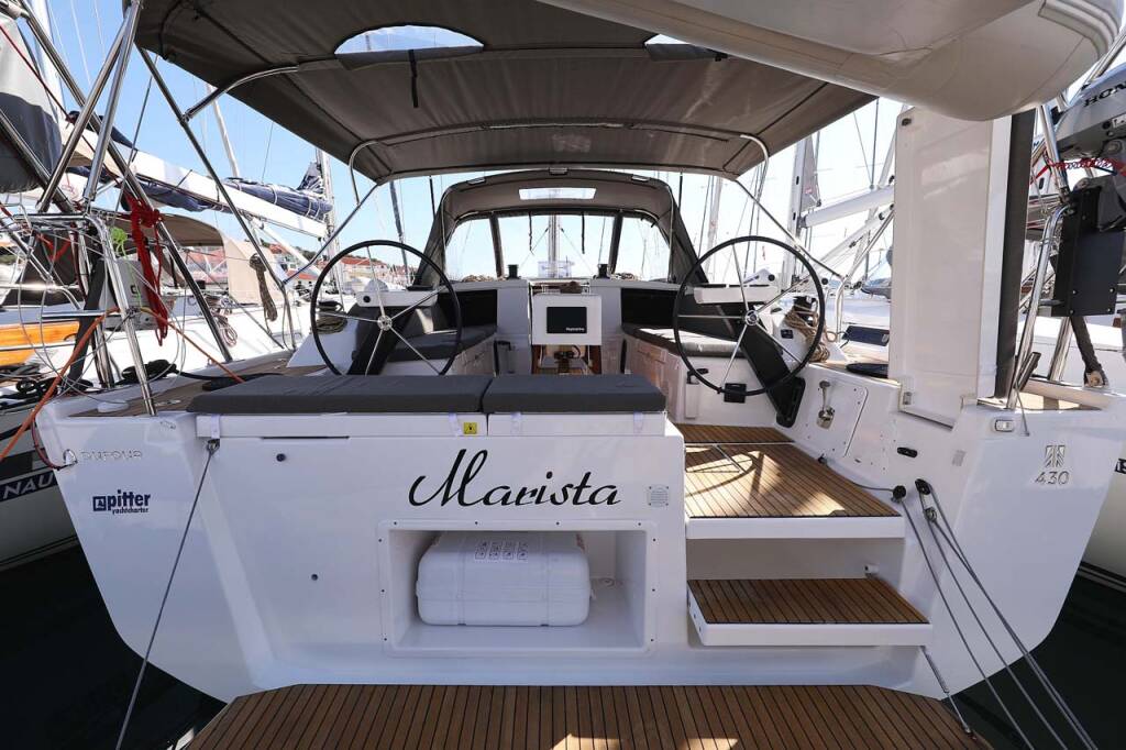 Dufour 430 Marista