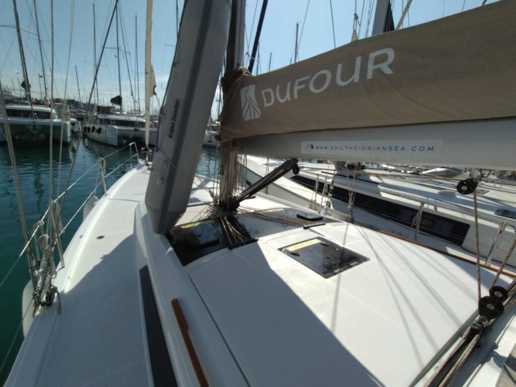 Dufour 430 Triumph