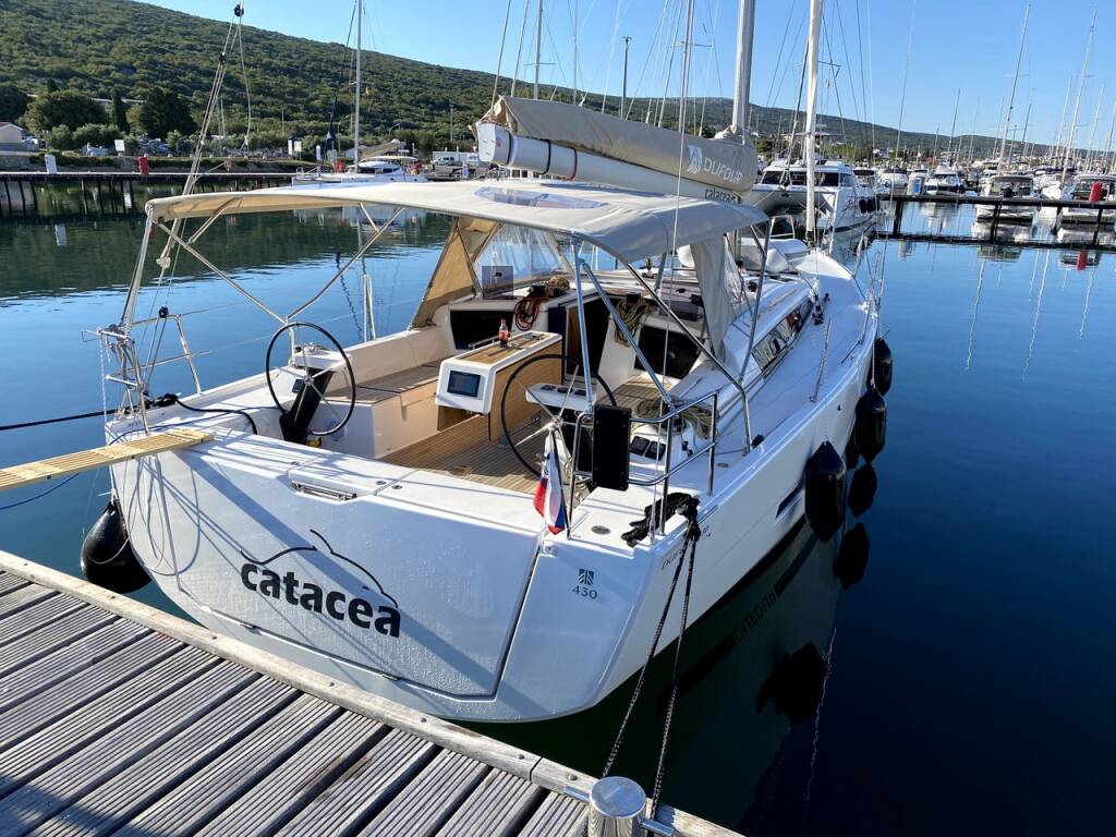 Dufour 430 Catacea