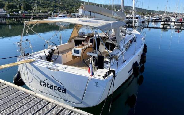 Dufour 430 Catacea