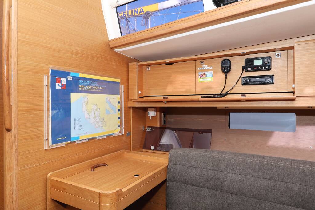 Dufour 460 GL Carina