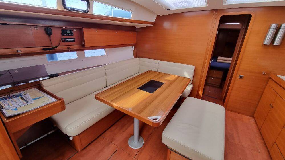 Dufour 460 GL Sunny Side