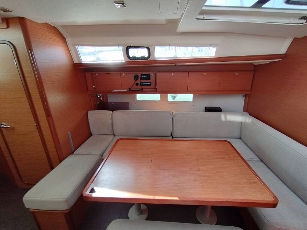 Dufour 460 GL Despoina