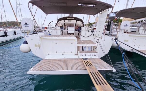 Dufour 460 GL Stretto