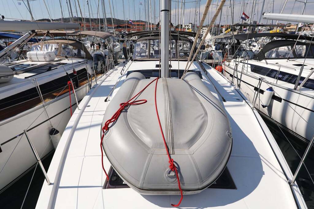 Dufour 470 Libertas