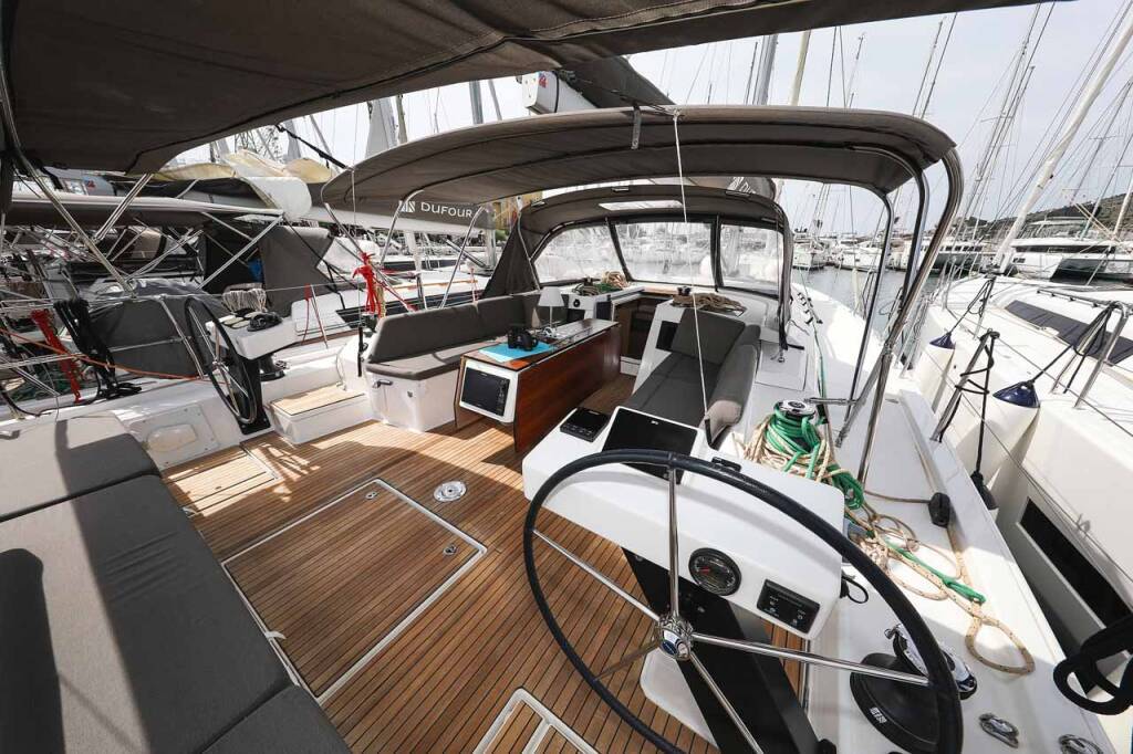 Dufour 470 Spirit