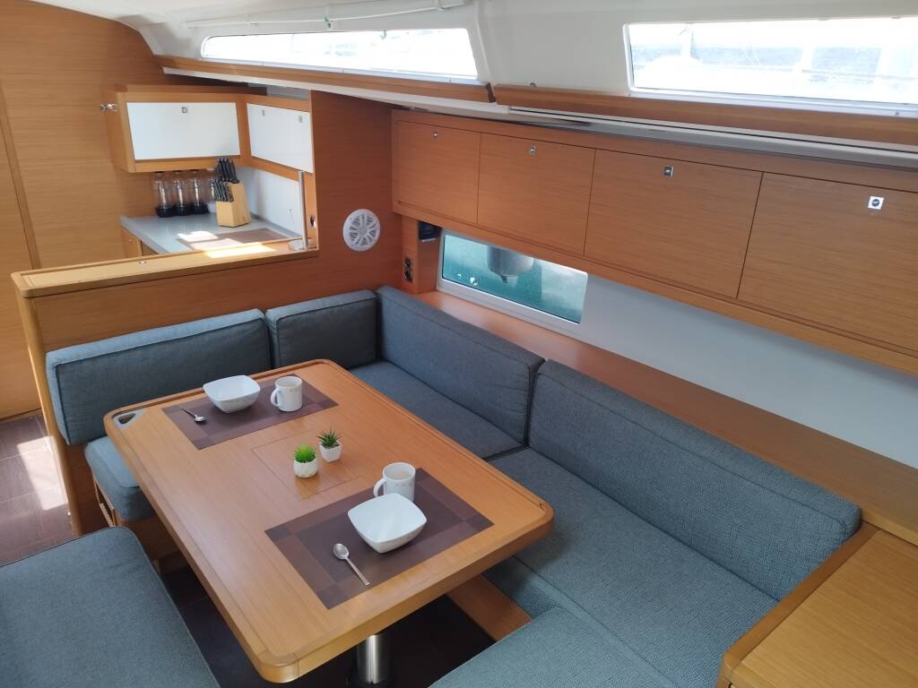 Dufour 470 Euphoria