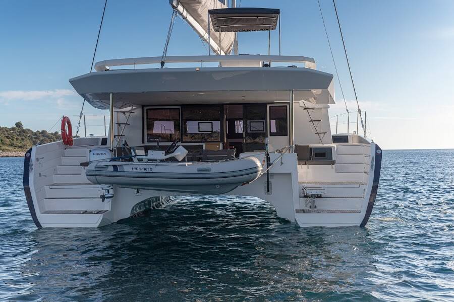 Dufour 48 Catamaran Roy