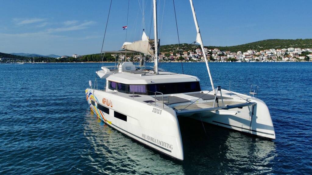 Dufour 48 Catamaran Nirvana