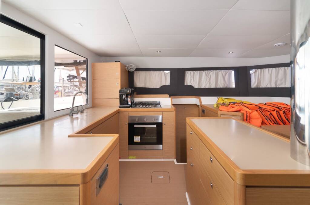 Dufour 48 Catamaran Seaven