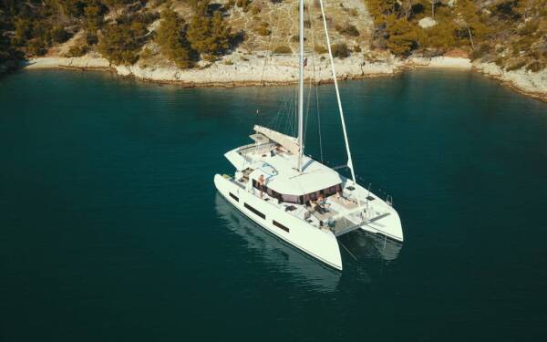 Dufour 48 Catamaran Seaven