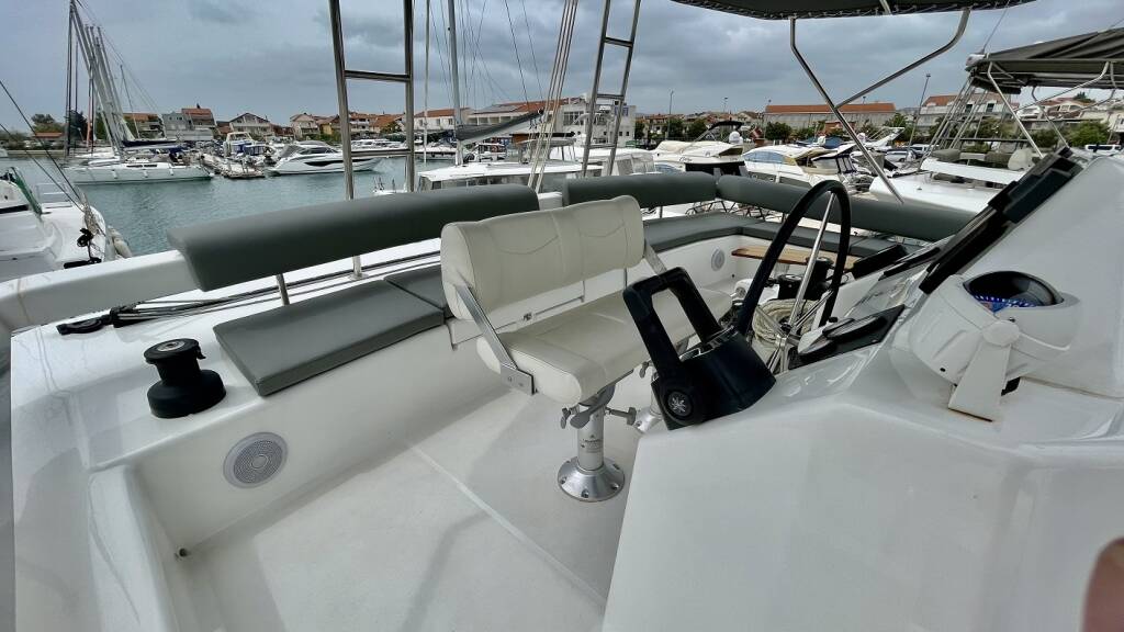 Dufour 48 Catamaran Mojito