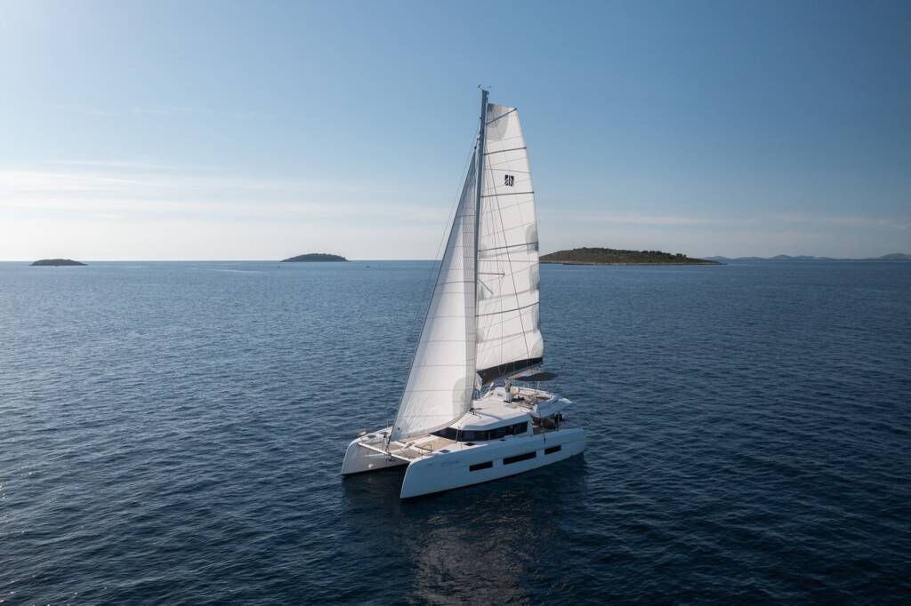 Dufour 48 Catamaran Uma