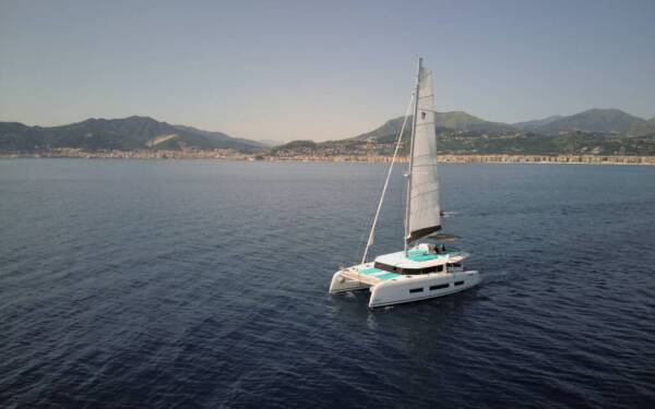 Dufour 48 Catamaran Futura