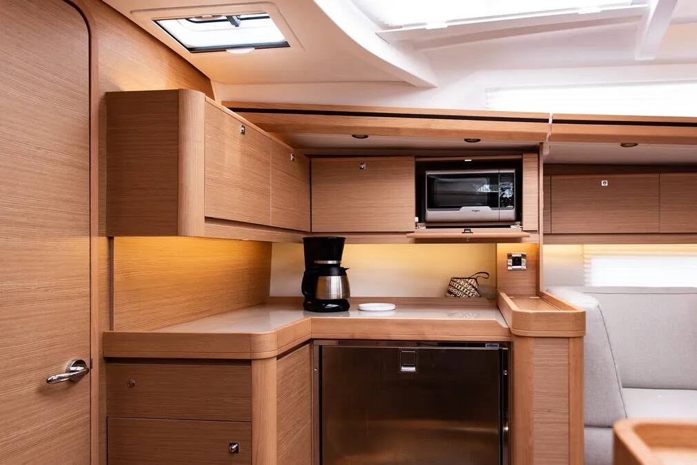 Dufour 520 GL Blue Moon