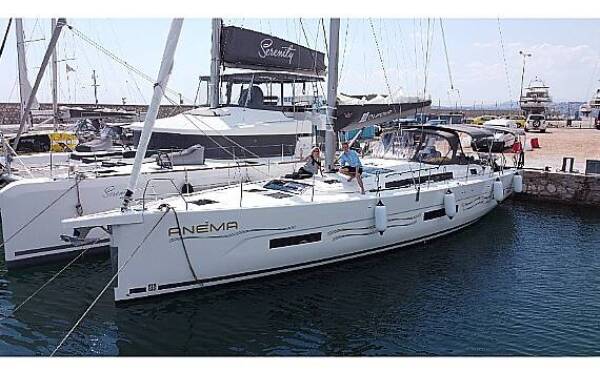 Dufour 530 Anema