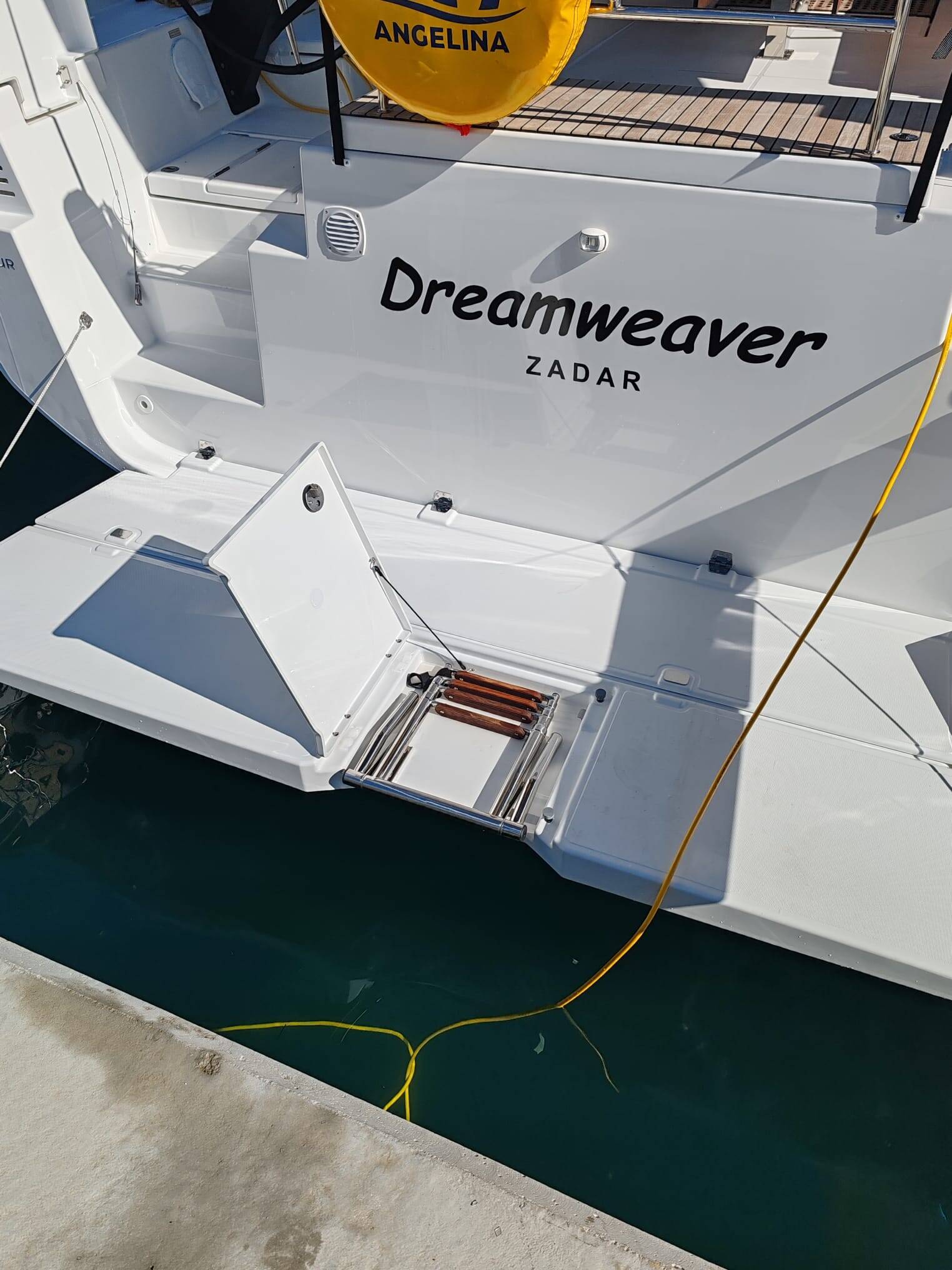 Dufour 530 Dreamweaver