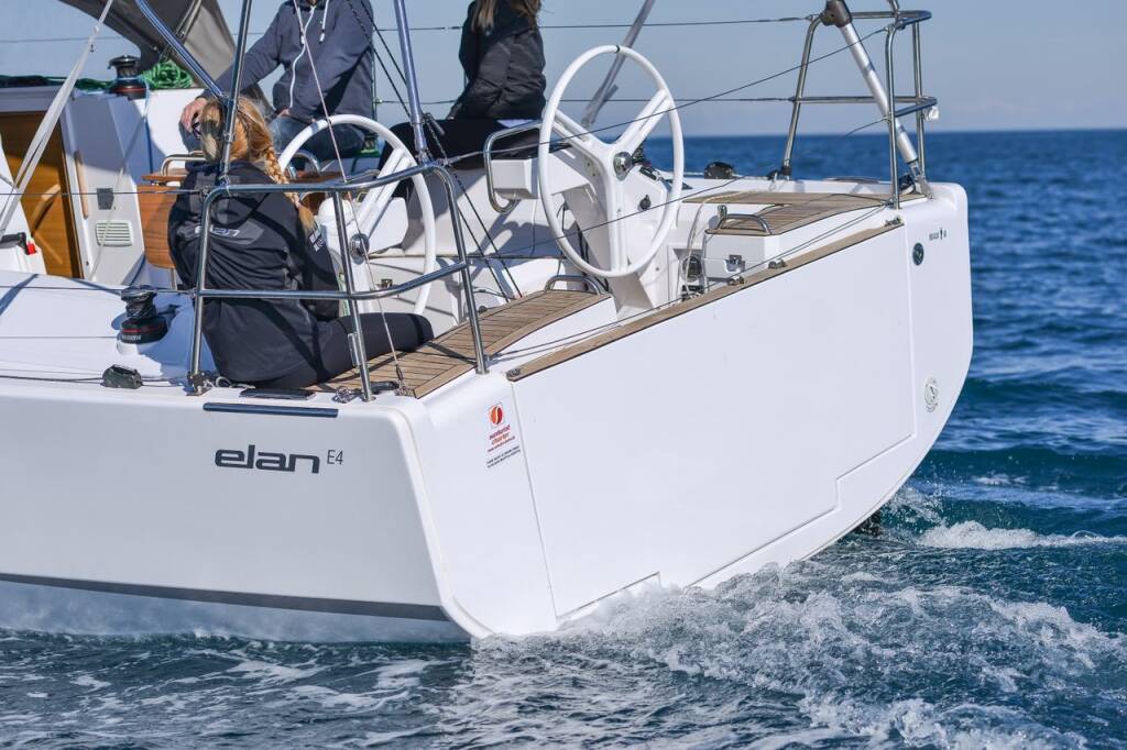 Elan E4 Helena