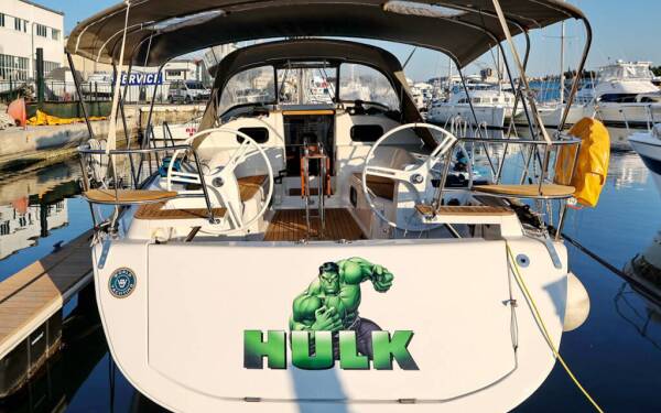 Elan Impression 40 Hulk