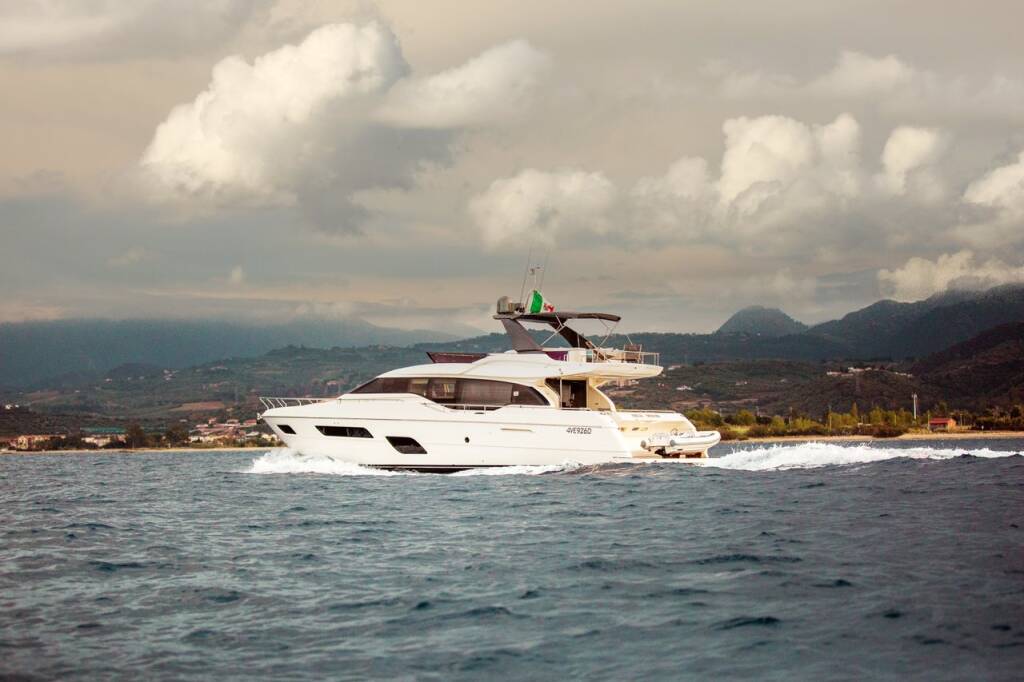 Ferretti 700 Sea Sons