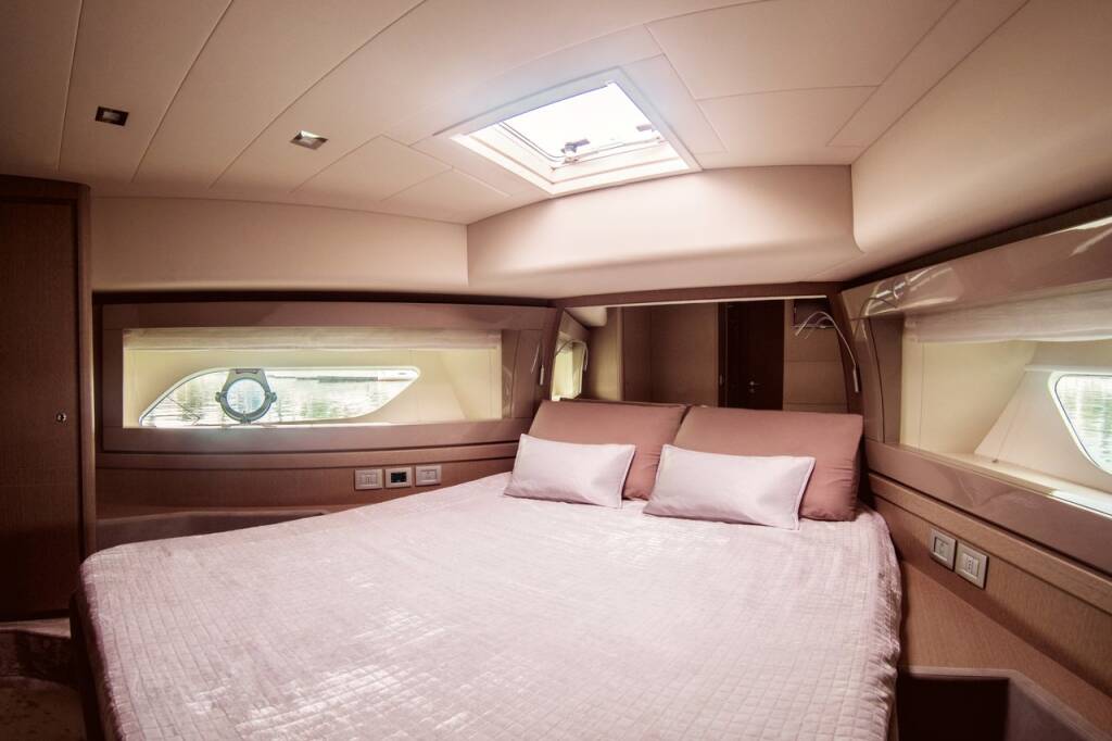 Ferretti 700 Sea Sons