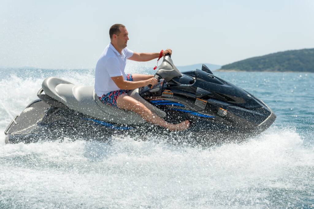 Ferretti Yachts 730 Marino