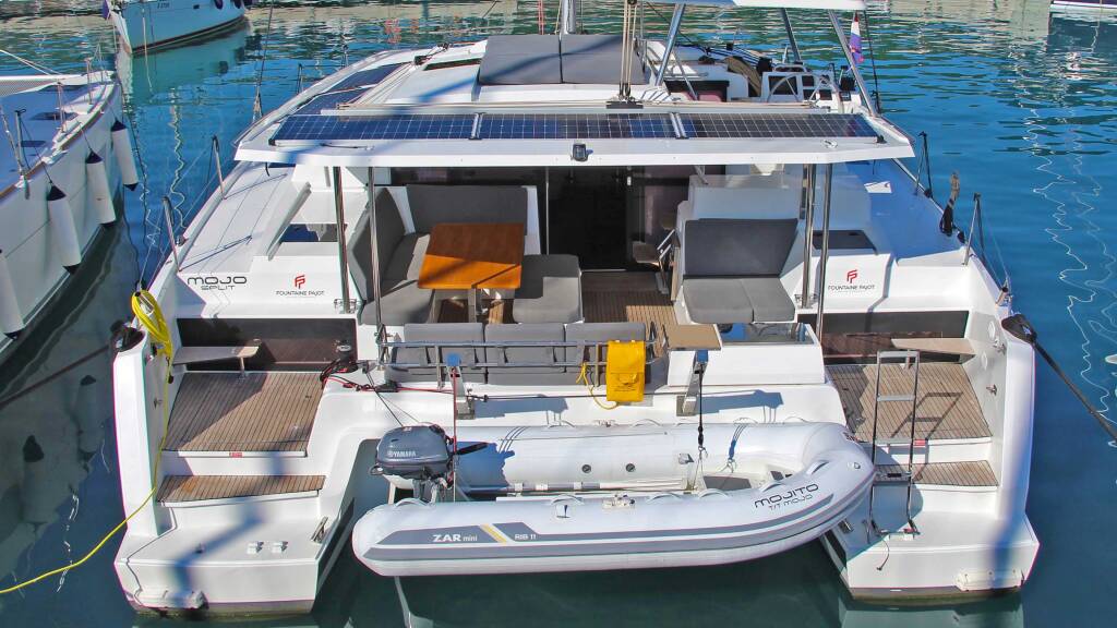 Fountaine Pajot Astrea 42 Mojo