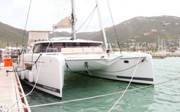 Fountaine Pajot Astrea 42 Idle Time