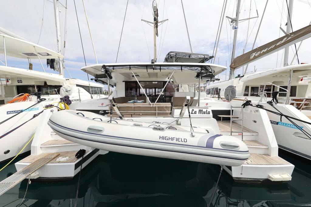 Fountaine Pajot Astrea 42 La Mula