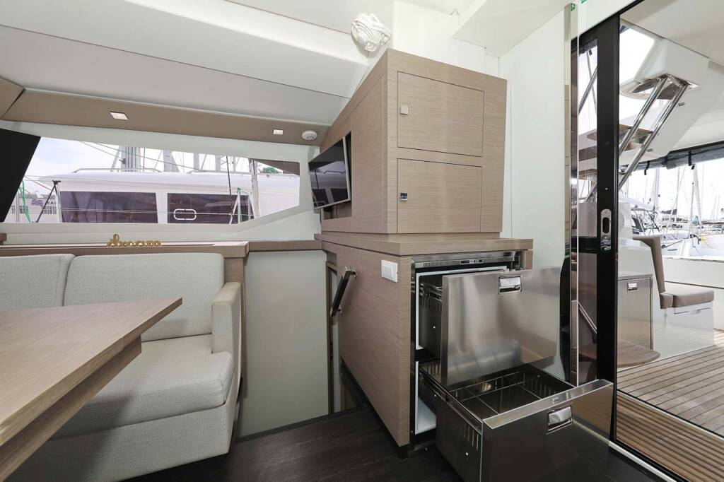 Fountaine Pajot Astrea 42 La Mula