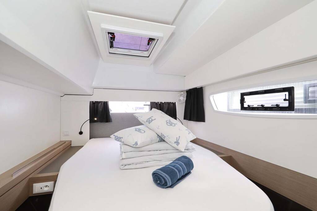 Fountaine Pajot Astrea 42 La Mula