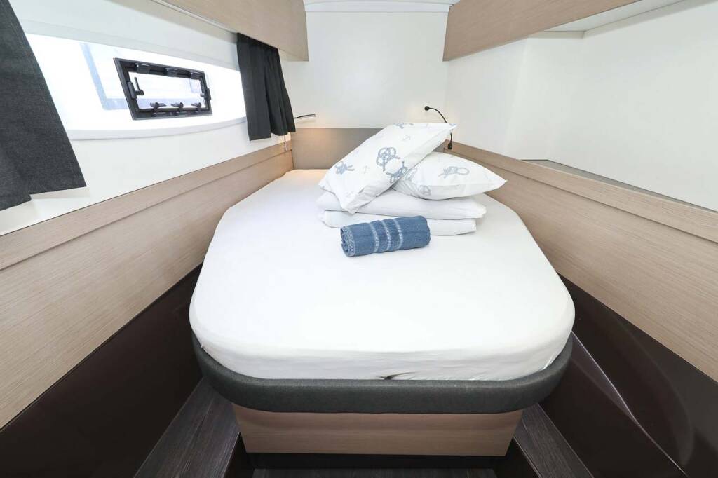 Fountaine Pajot Astrea 42 La Mula