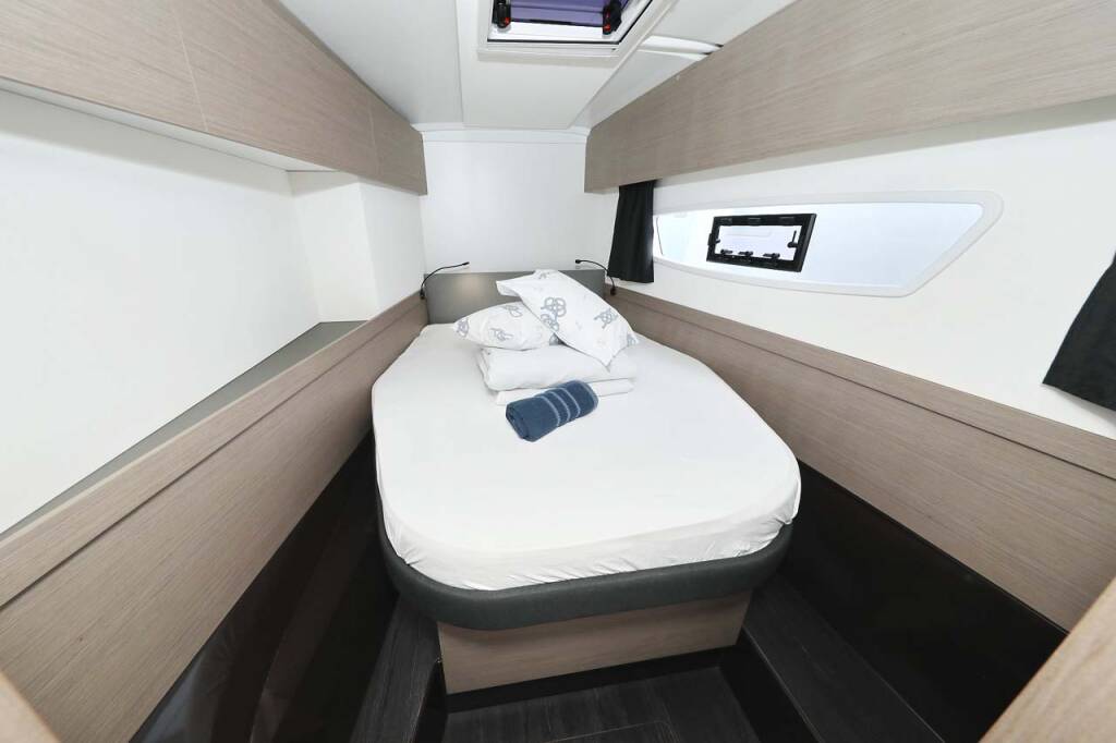 Fountaine Pajot Astrea 42 La Mula