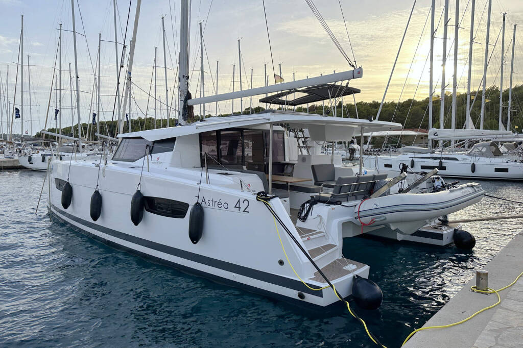 Fountaine Pajot Astrea 42 Arisa