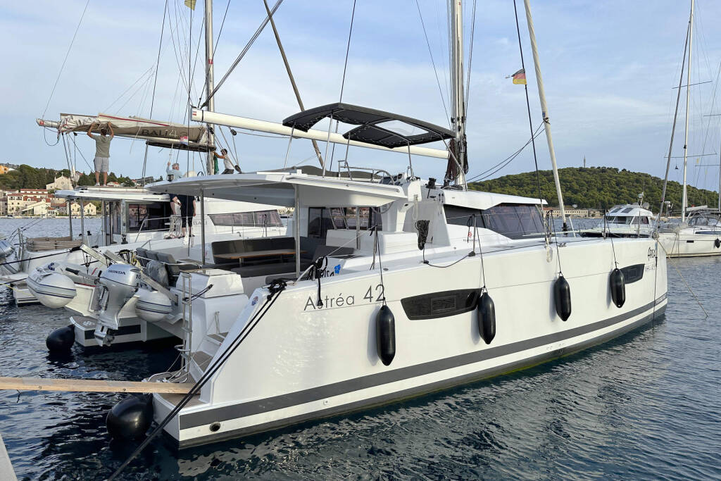 Fountaine Pajot Astrea 42 Arisa