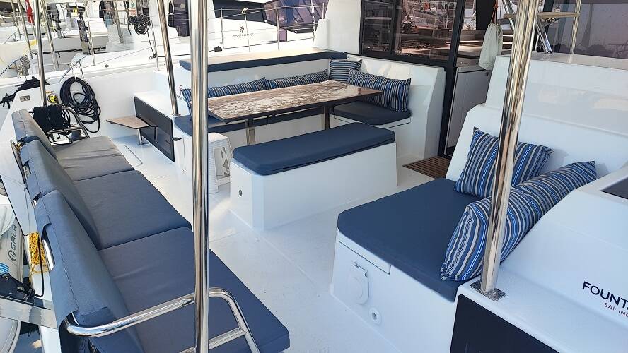 Fountaine Pajot Astrea 42 Gloria