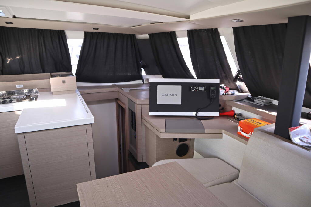 Fountaine Pajot Astrea 42 CLASS