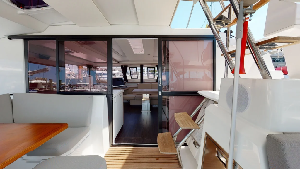 Fountaine Pajot Astrea 42 Serene Blue