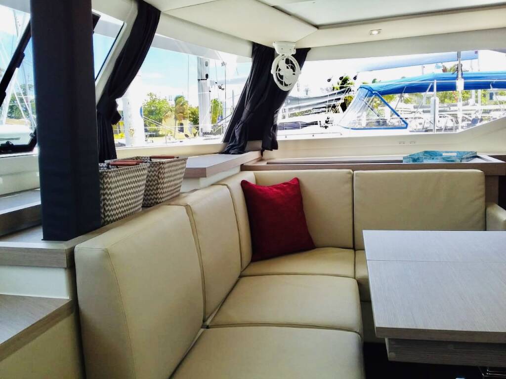 Fountaine Pajot Astrea 42 Serene Blue