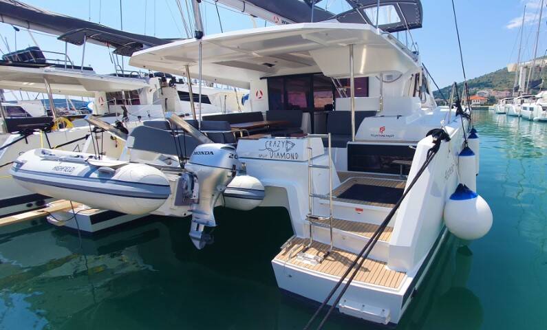 Fountaine Pajot Astrea 42 Crazy Diamond