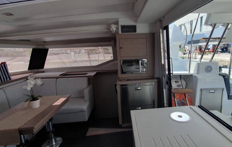 Fountaine Pajot Astrea 42 Crazy Diamond