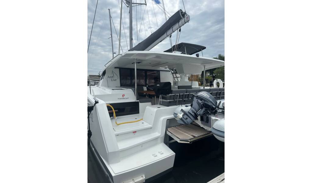 Fountaine Pajot Astrea 42 Just Live