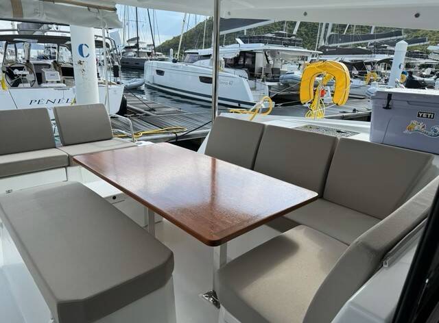 Fountaine Pajot Astrea 42 Unsupervised