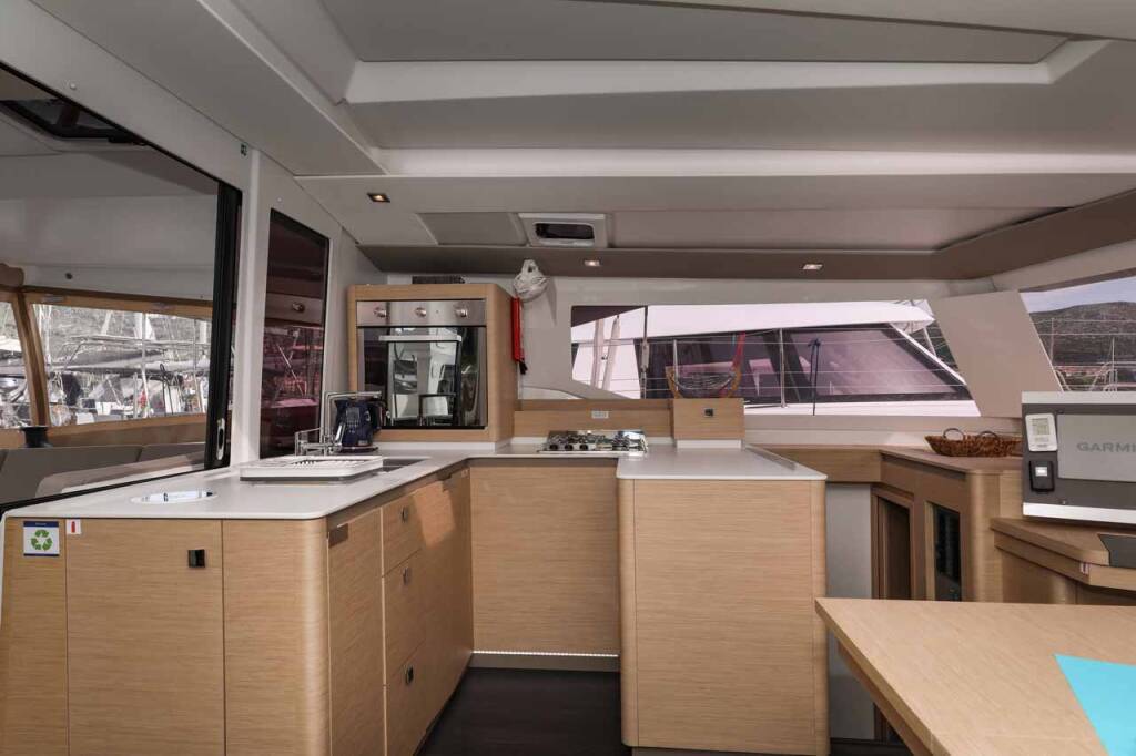 Fountaine Pajot Astrea 42 Alchiba